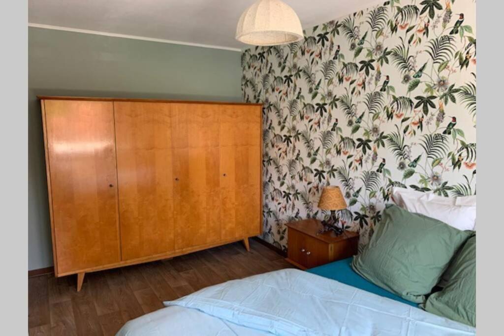 Le Fifties Apartment Verdun-sur-Meuse Bagian luar foto